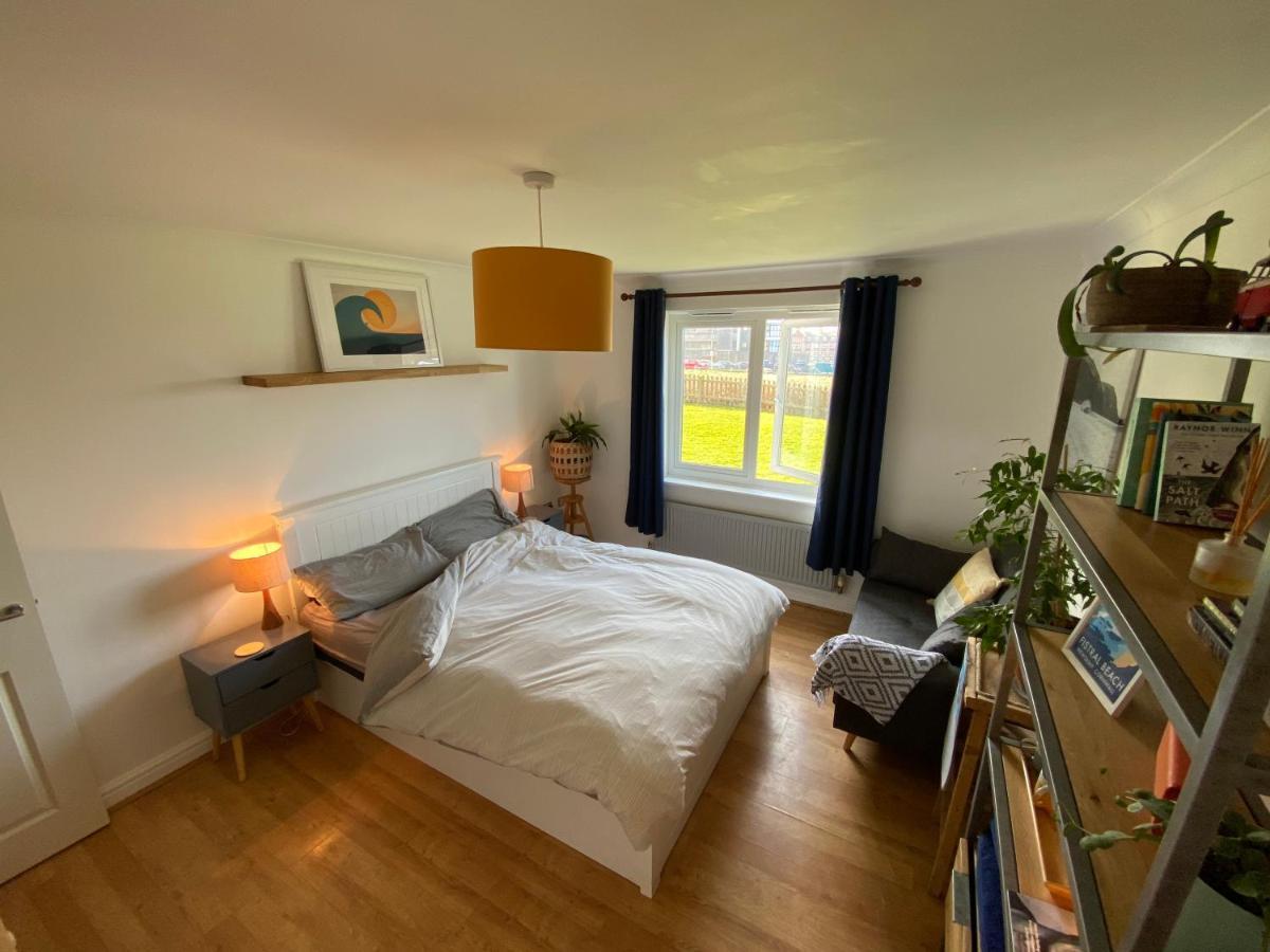 Sea Views On Fistral. Lovely Private Bedroom New Quay Eksteriør billede